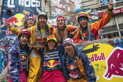 Rencontrez les héros de l'incroyable défi Red Bull "Can You Make It?" avec l'équipe de L'Indécis